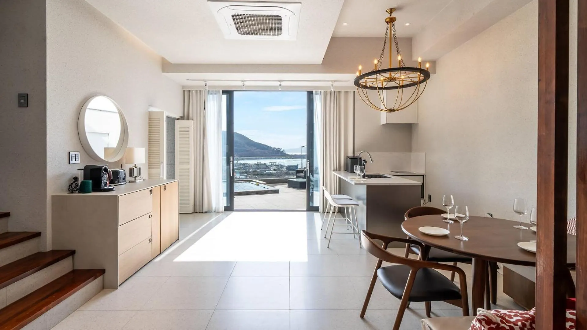 Busan Nunuhouse Poolvilla Pension 0*,  كوريا الجنوبية